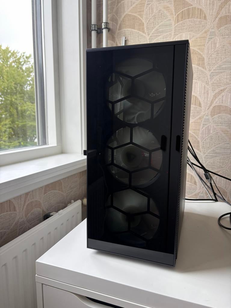 Gaming PC i7 7700K | GTX 1080 8gb | 16gb ram, Ophalen of Verzenden, Zo goed als nieuw, Gaming, SSD
