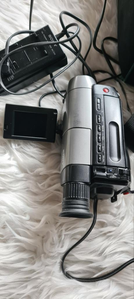 Sony Video 8 camera werkend te zien en compleet, Ophalen of Verzenden, 8mm, (Video)band