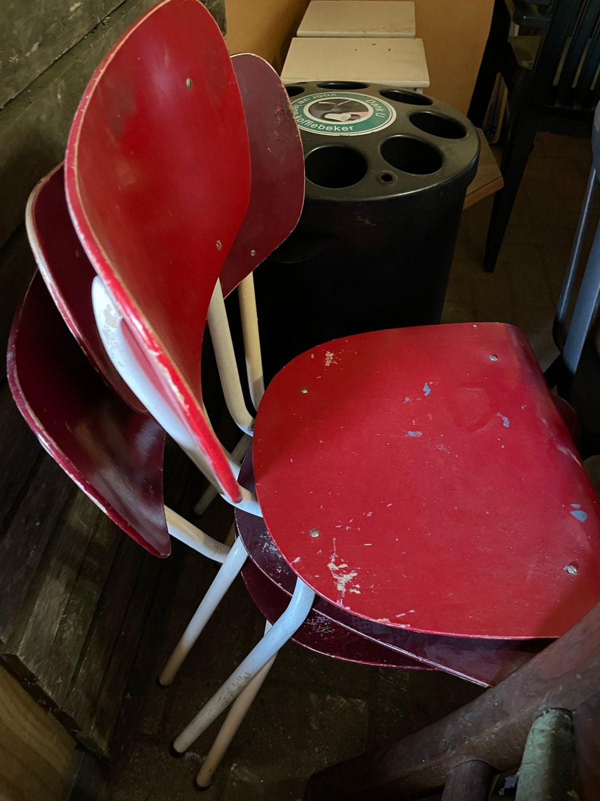 Set van 3 vintage rode stoelen, Antiek en Kunst, Antiek | Meubels | Stoelen en Banken, Ophalen