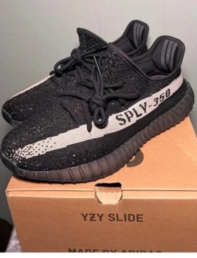 Yeezy Boost 350 V2 Onyx, Ophalen, Zo goed als nieuw, Zwart