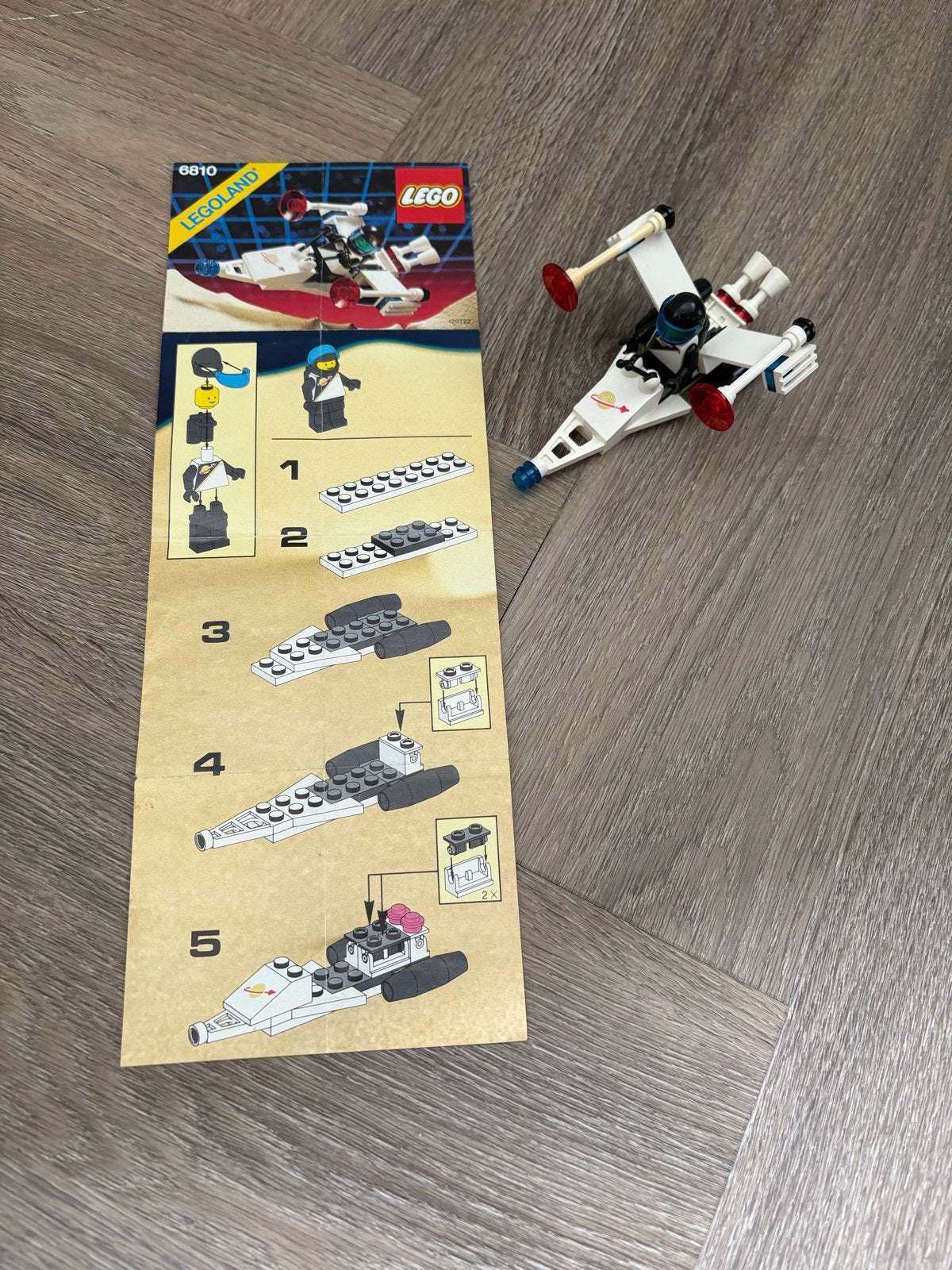 Lego 6810 - Laser Vleugel (1989) compleet met beschrijving, Gebruikt, Lego, Ophalen of Verzenden, Space