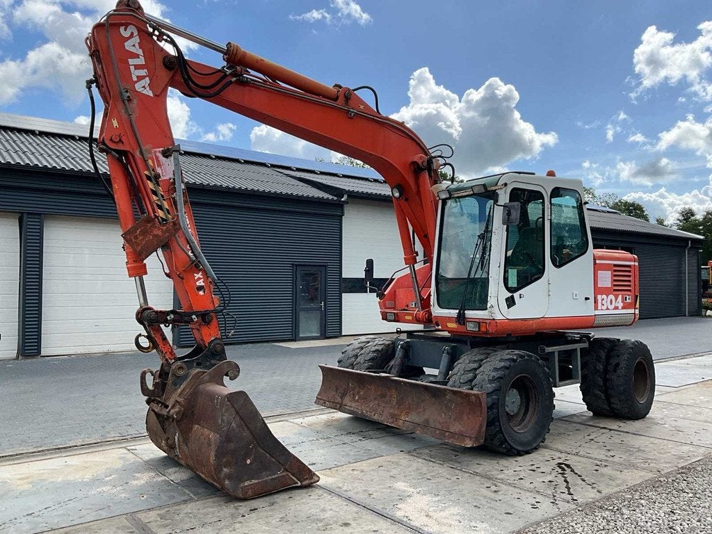 1995 Atlas 1304 Banden graafmachine, Graafmachine