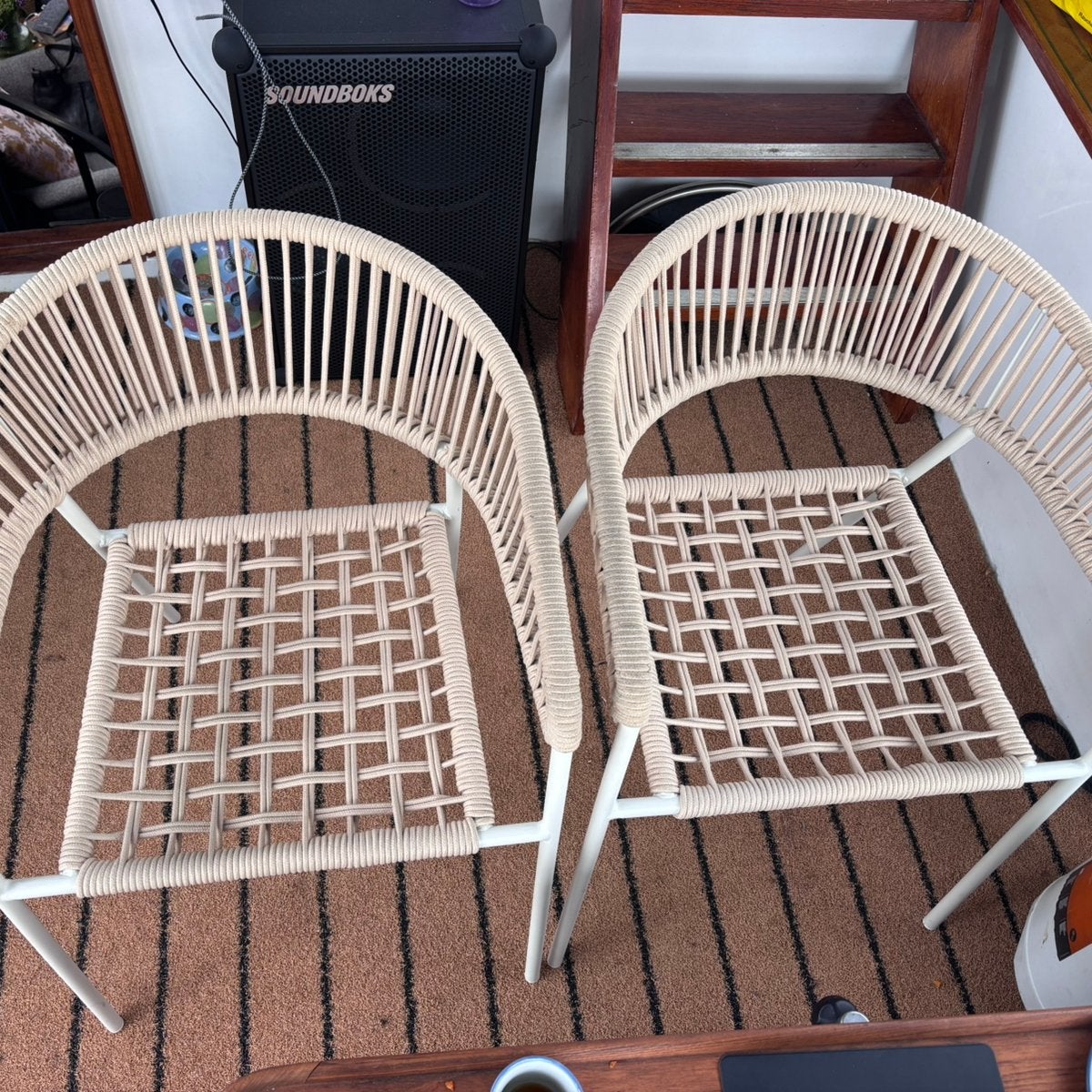 Twee tuinstoelen gevlochten capri Xenos, Ophalen, Zo goed als nieuw, Metaal, Stapelbaar