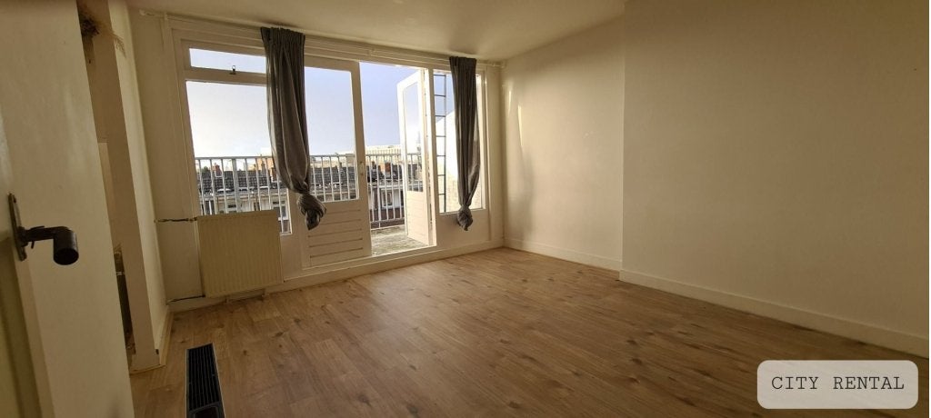 NIEUW! Woonruimte te huur Mathenesserweg, Rotterdam