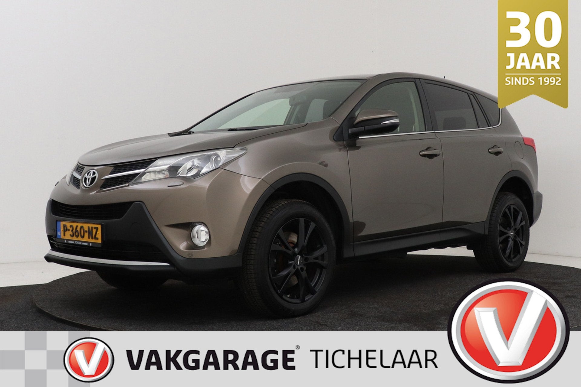 Toyota RAV4 2.0 Style 4WD | Trekhaak | Keyless | Stoelverwar, Euro 5, Gebruikt, Zwart, 4 cilinders