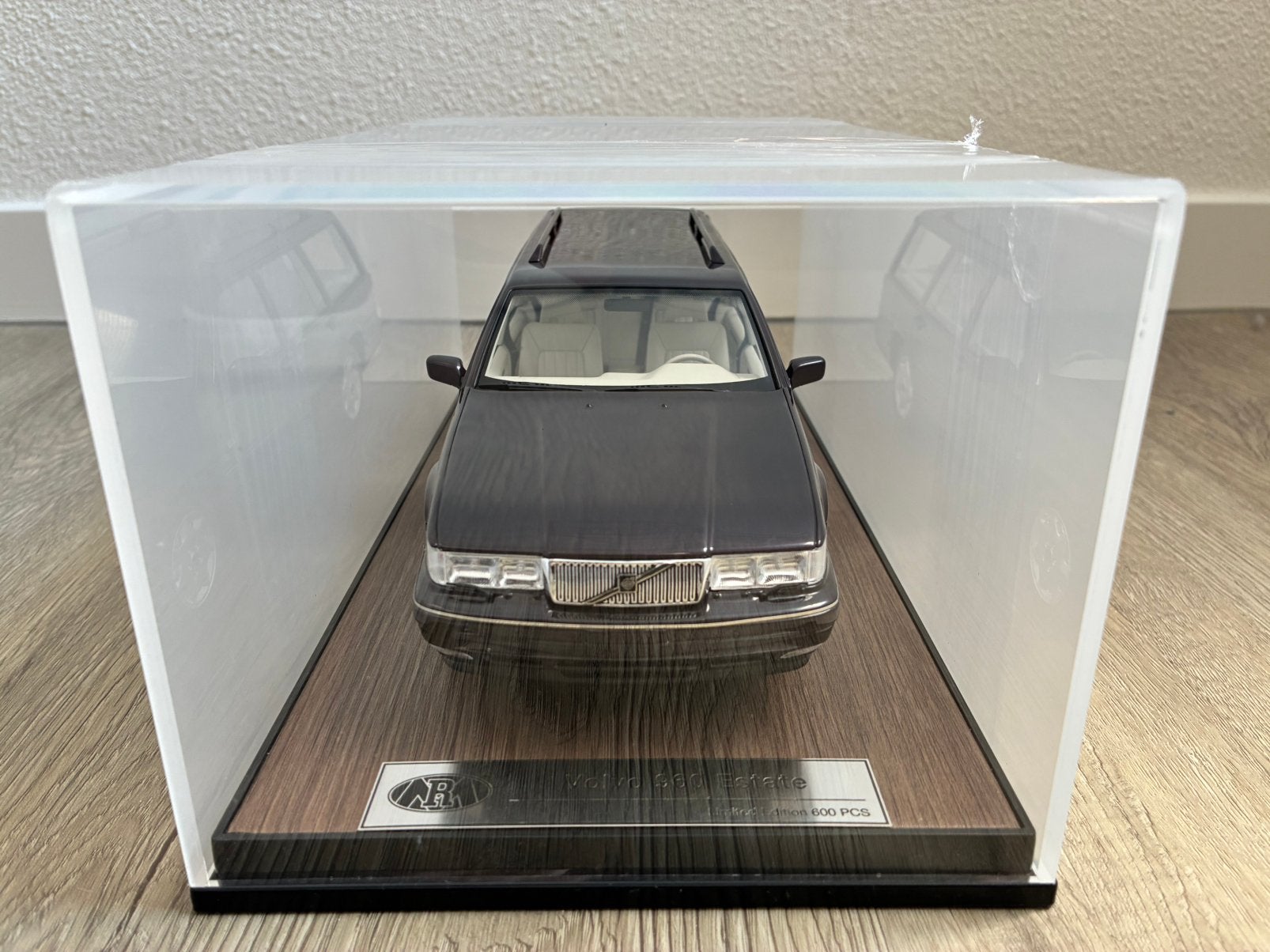 Volvo V90 - Radscale 1:18, Hobby en Vrije tijd, Modelauto's | 1:18, Ophalen of Verzenden, Nieuw, Overige merken