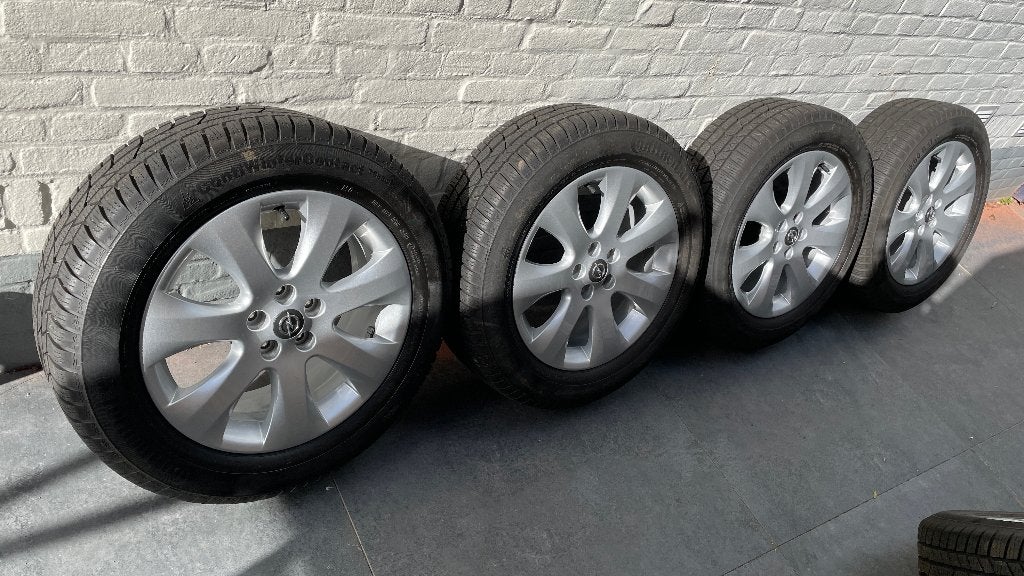 Originele 17" Opel Velgen met Winterbanden voor Opel Mokka X, Ophalen, Banden en Velgen, 17 inch, Winterbanden