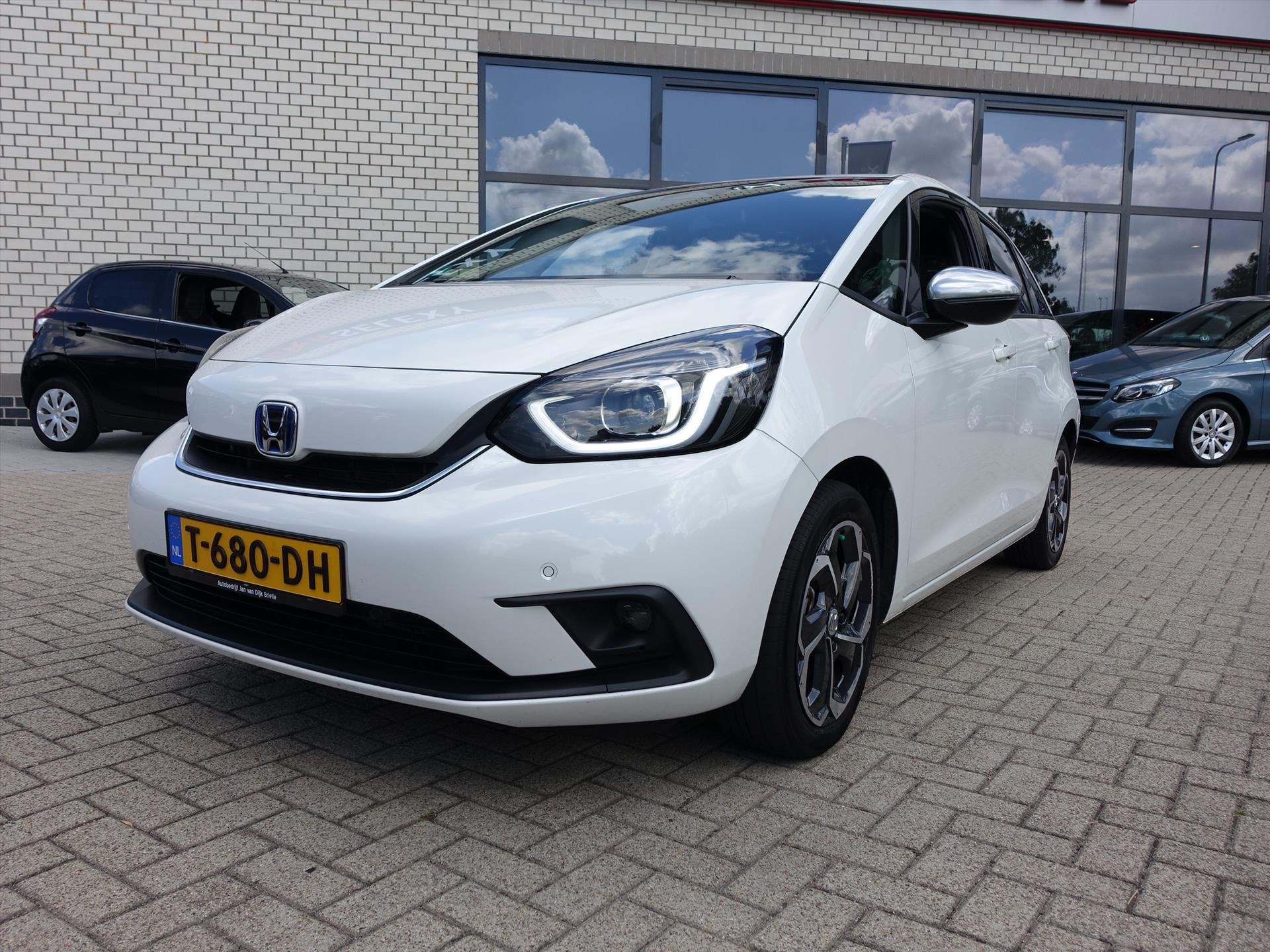 HONDA Jazz 1.5 i-MMD 109pk Hybrid CVT Executive Trekhaak, Auto's, Stof, Wit, 98 pk, Bedrijf