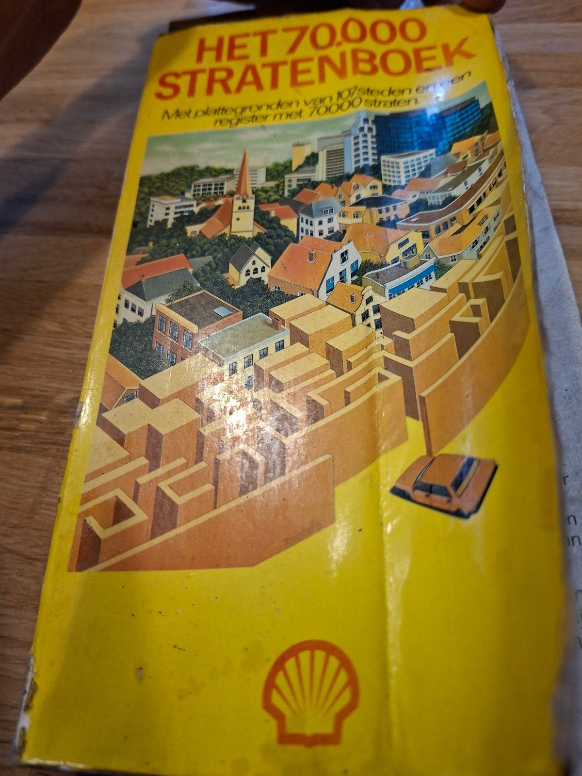 Het 70.000 Stratenboek - Shell (1970-1980), Gelezen, Overige atlassen, Ophalen of Verzenden, 1800 tot 2000