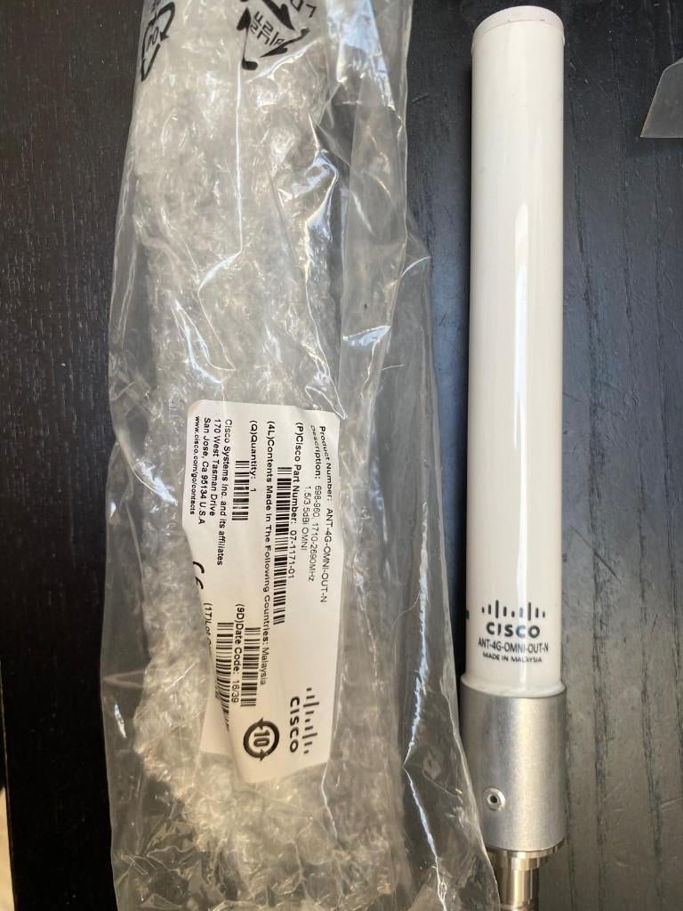 Cisco 4G LTE outdoor antenne (ANT‑4G‑OMNI‑OUT‑N), Telecommunicatie, Ophalen of Verzenden, Zo goed als nieuw, Antenne