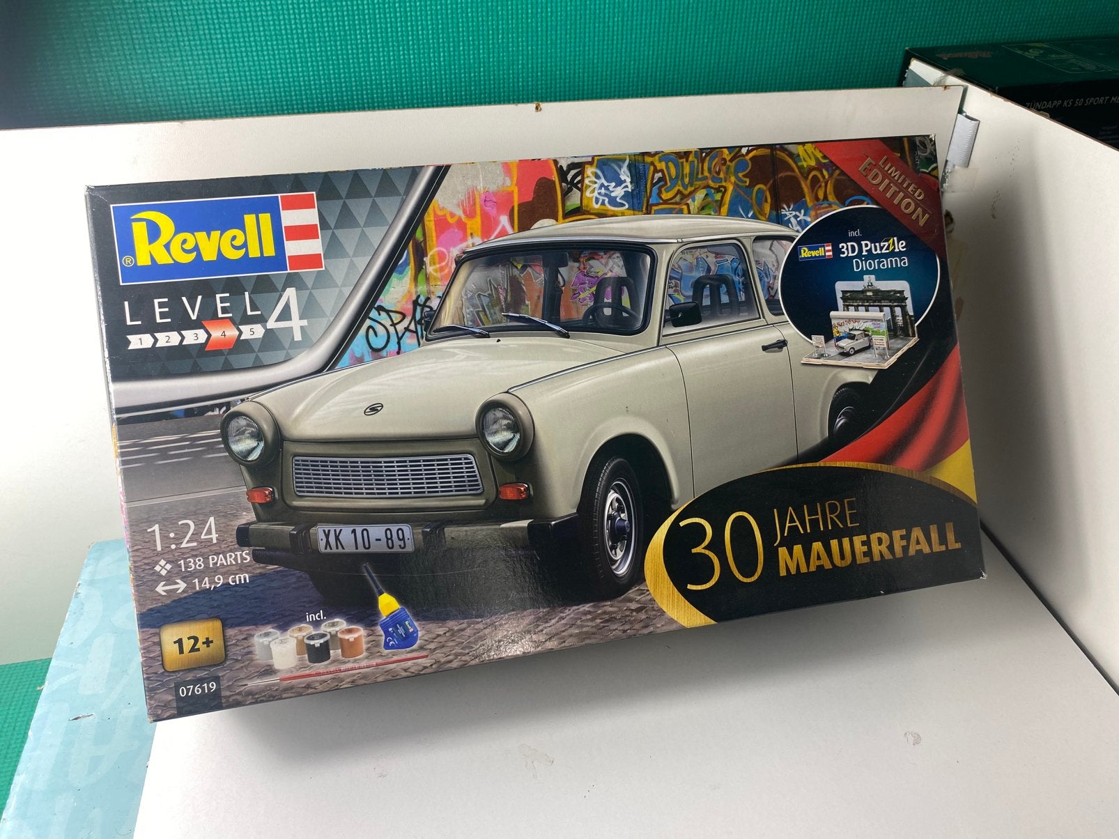 Bouwdoos trabant diorama” val Berlijnse muur” -nieuw, Auto, Revell, Groter dan 1:32, Nieuw