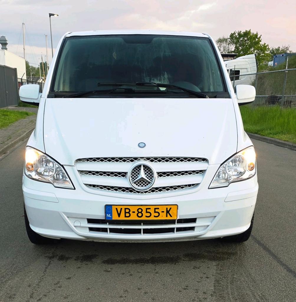 Mercedes-Benz Vito GB 110 CDI 95pk 320/2500 2013 Wit, Auto's, Bestelauto's, 13 km/l, Achterwielaandrijving, Wit, Bedrijf