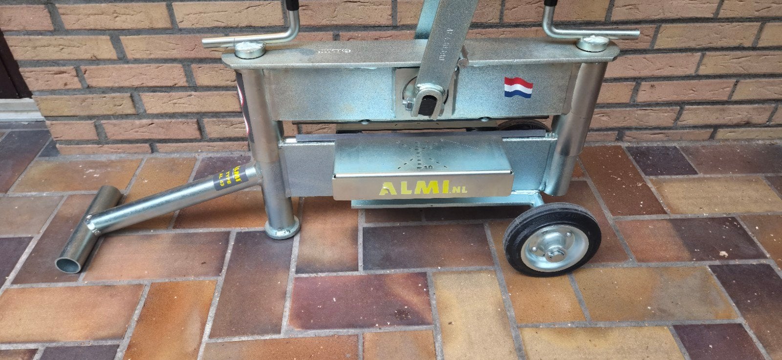 Nieuwe Almi steenknipper AL 43, Ophalen, Overige merken, Overige typen, Nieuw