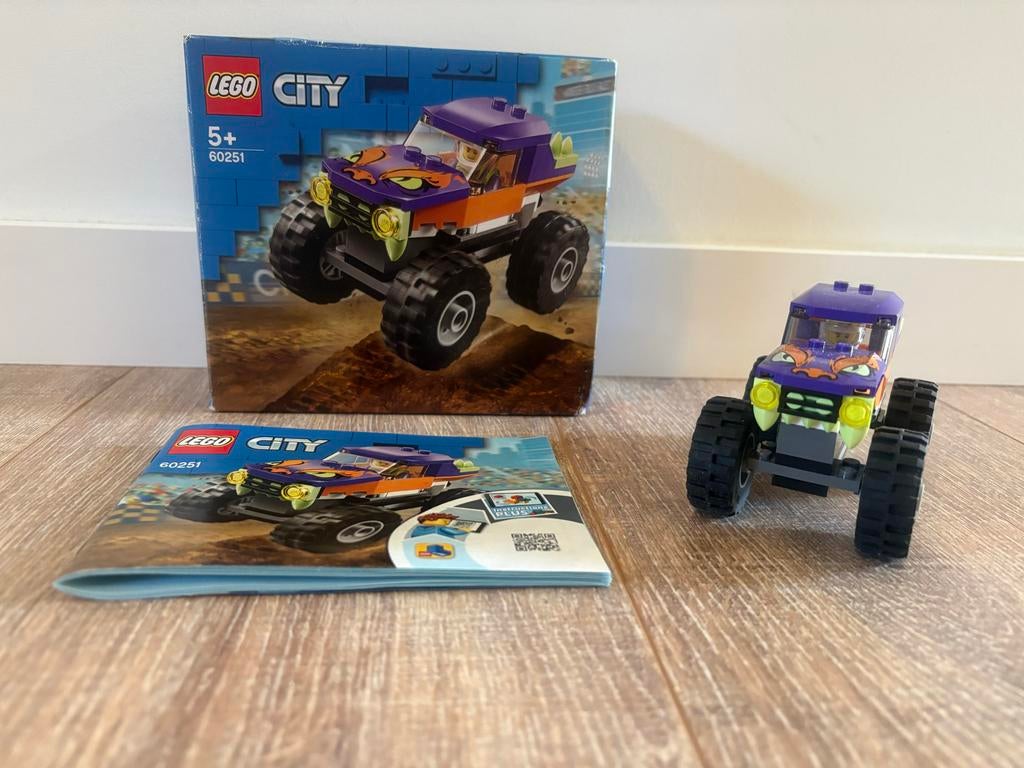 LEGO City 60251 Monstertruck - Compleet met doos en boekje, Ophalen of Verzenden, Zo goed als nieuw