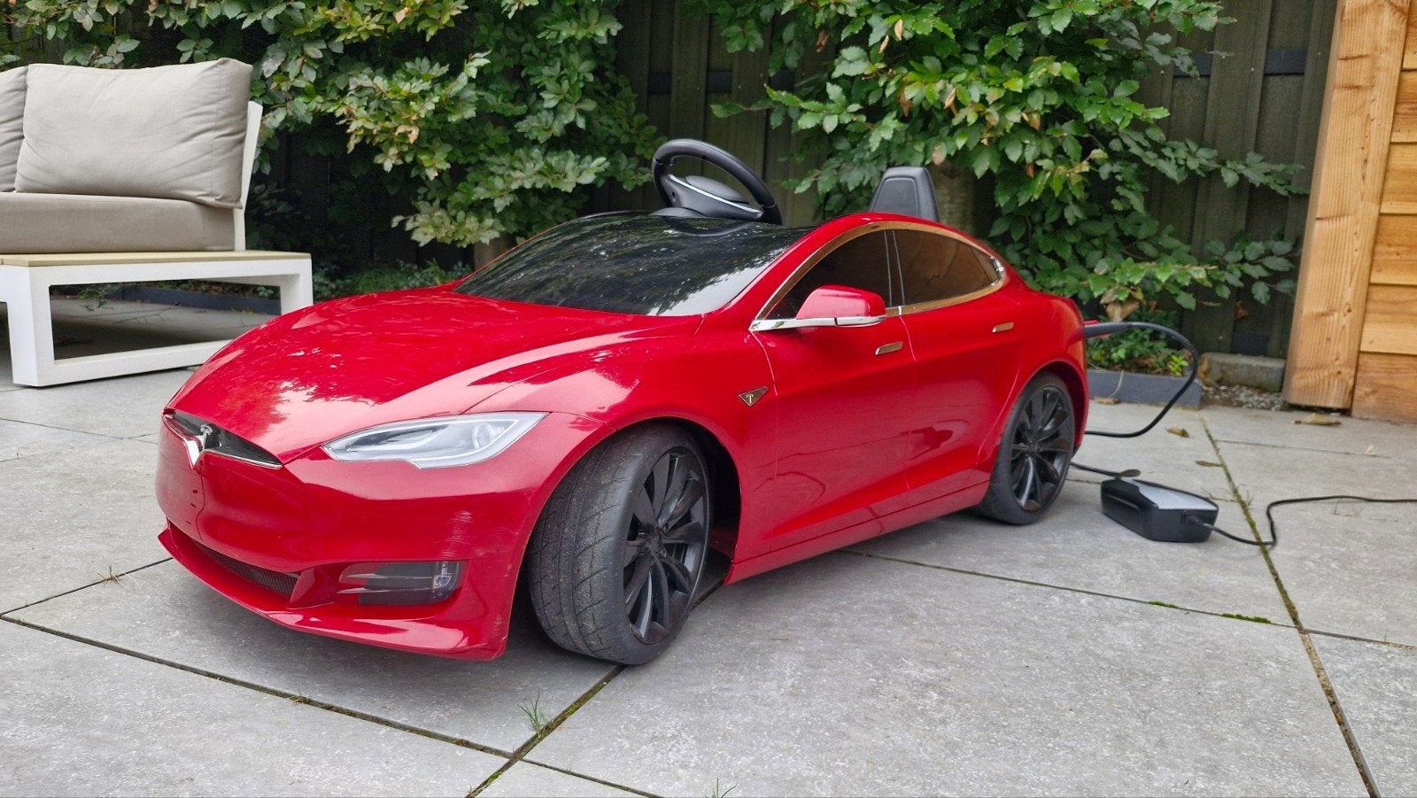 Tesla speelgoedauto, elektrisch, Zo goed als nieuw