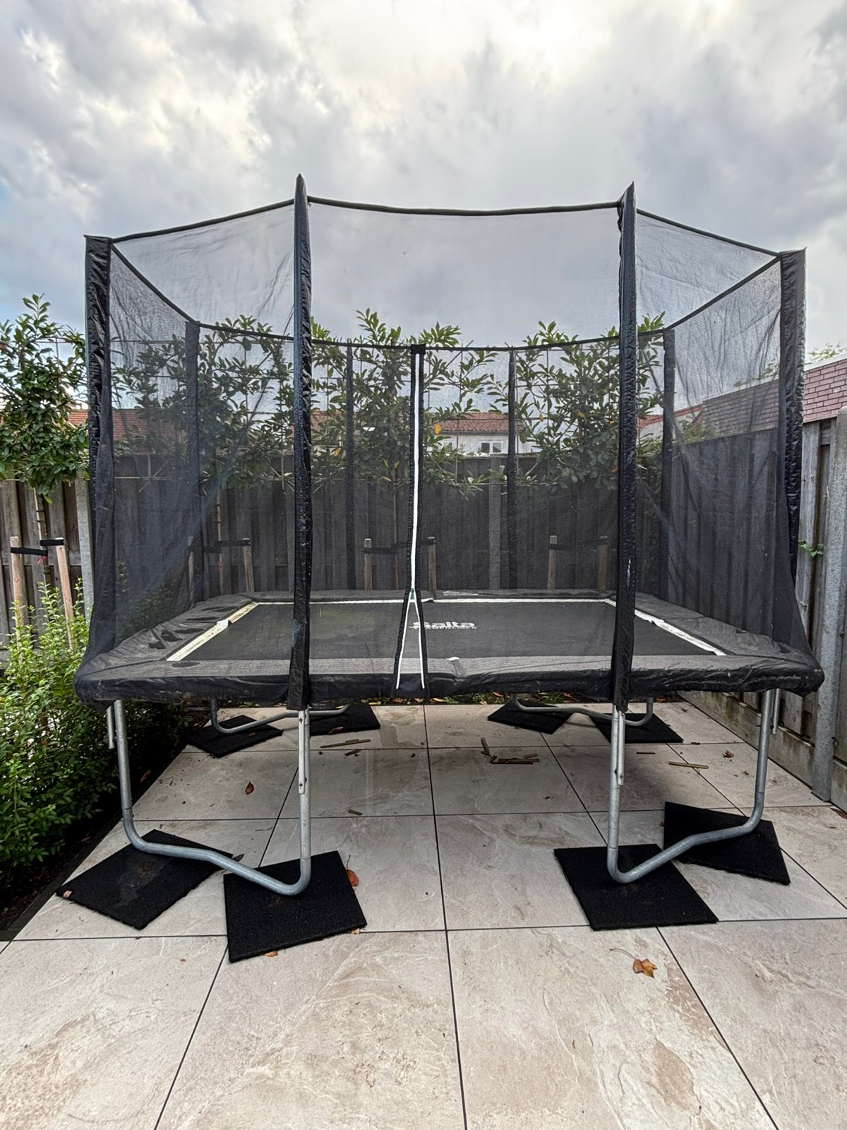 Salta trampoline 2x3, Kinderen en Baby's, Speelgoed | Buiten | Trampolines, Ophalen, Zo goed als nieuw