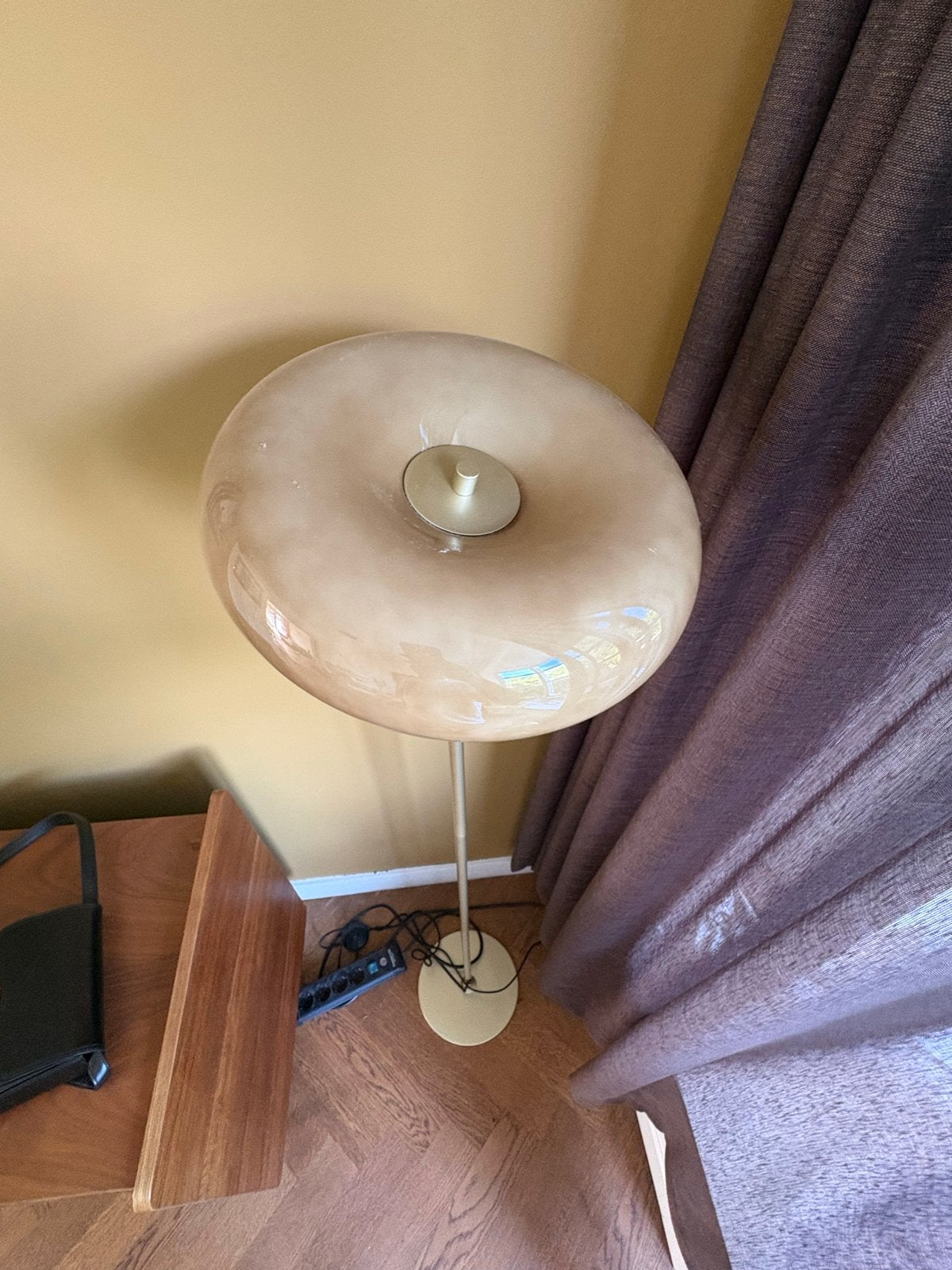 Sentino Vloerlamp - Taupe with 6 hue led lamps, Ophalen, E27 (groot), Zo goed als nieuw, Metaal