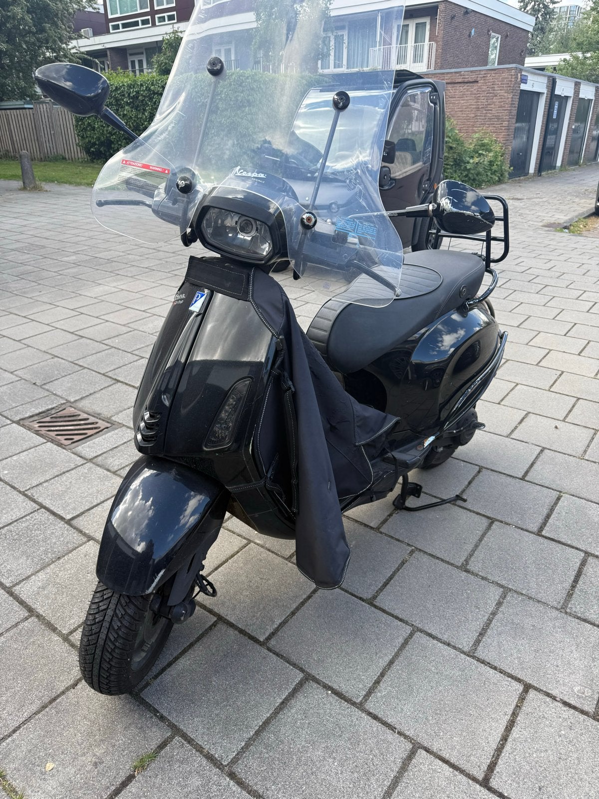 Vespa Sprint Zwart 25km 4takt 2017 Snorscooter, Fietsen en Brommers, Ophalen, Gebruikt, Overige modellen, Maximaal 45 km/u