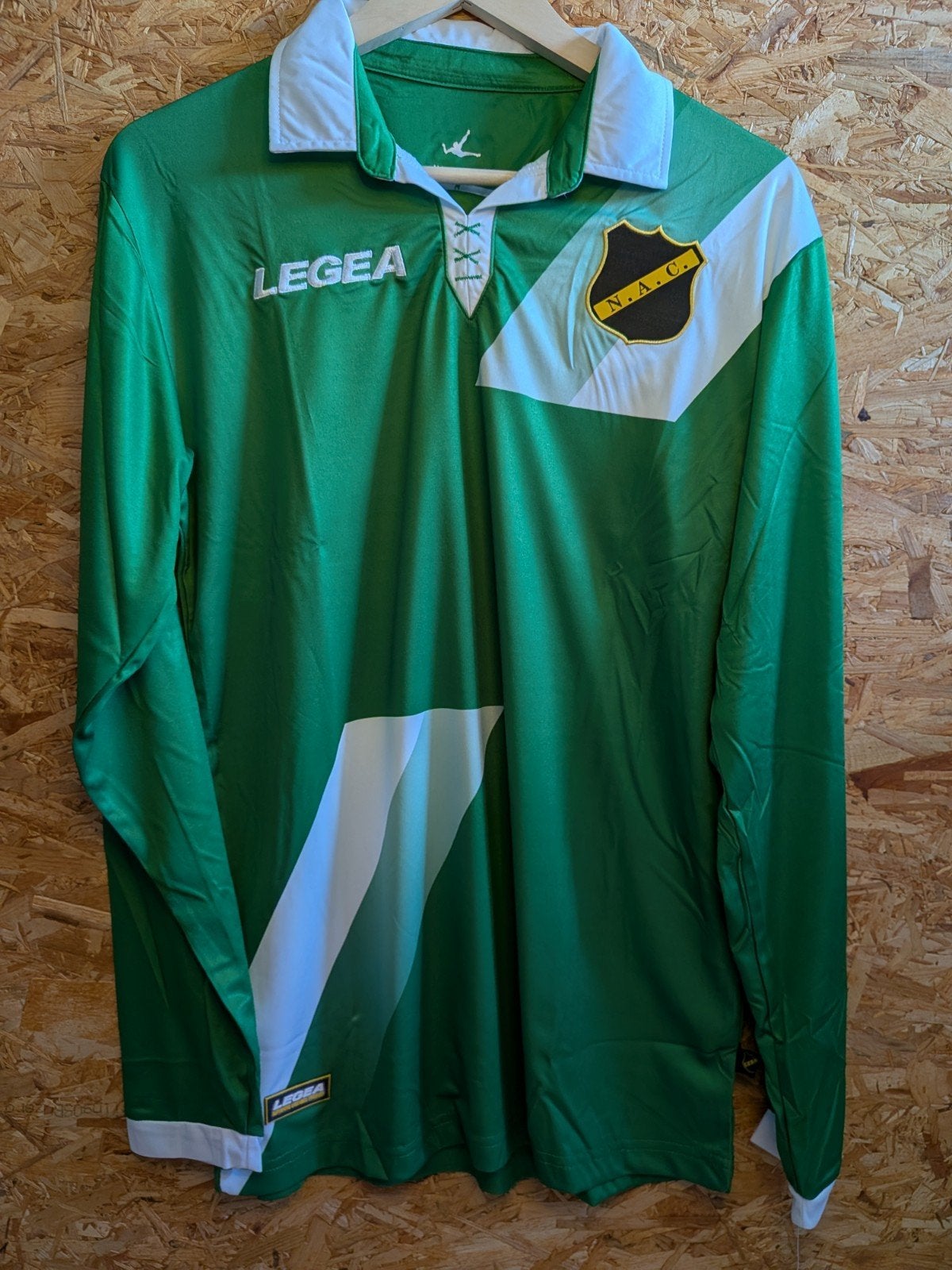 NAC Breda 2017/2018 uitshirt longsleeve BNWT, Maat M, Ophalen of Verzenden, Nieuw, Shirt