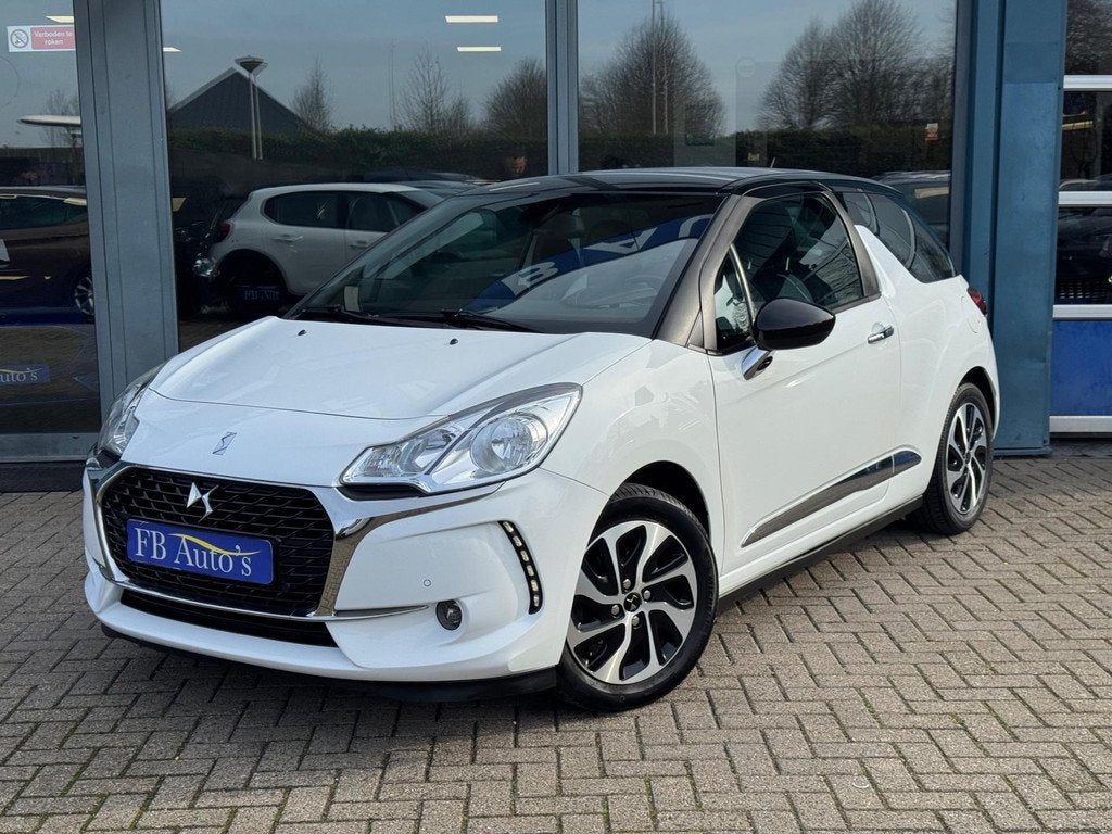 DS 3 1.2 PureTech Business Airco Navi Leer Automaat, Auto's, DS, Euro 6, 1199 cc, 82 pk, Wit