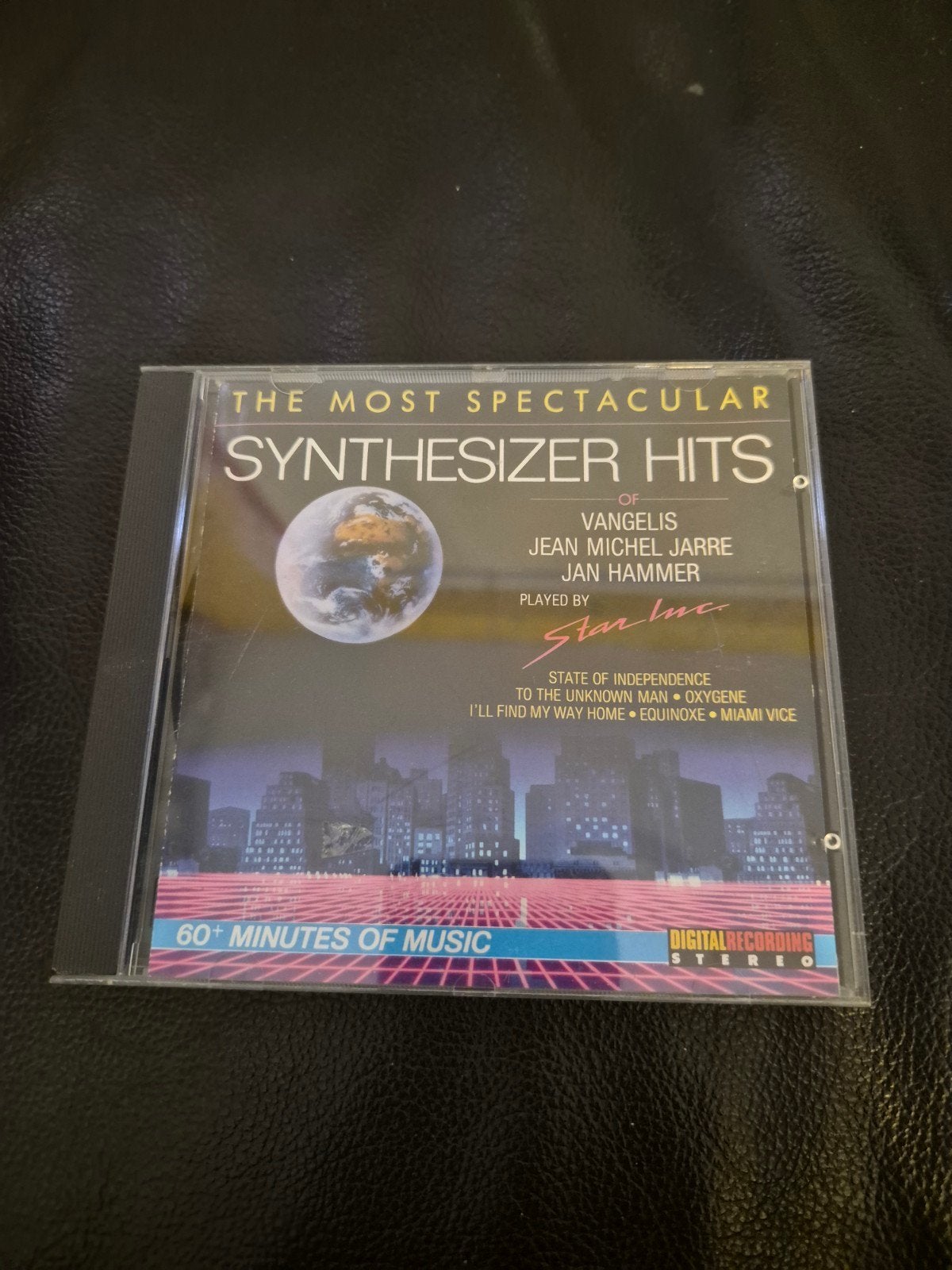 Spectacular Synthesizer Hits - Vangelis, Jarre, Hamm, Ophalen of Verzenden, Gebruikt, Verzamelalbum, Inclusief doosje