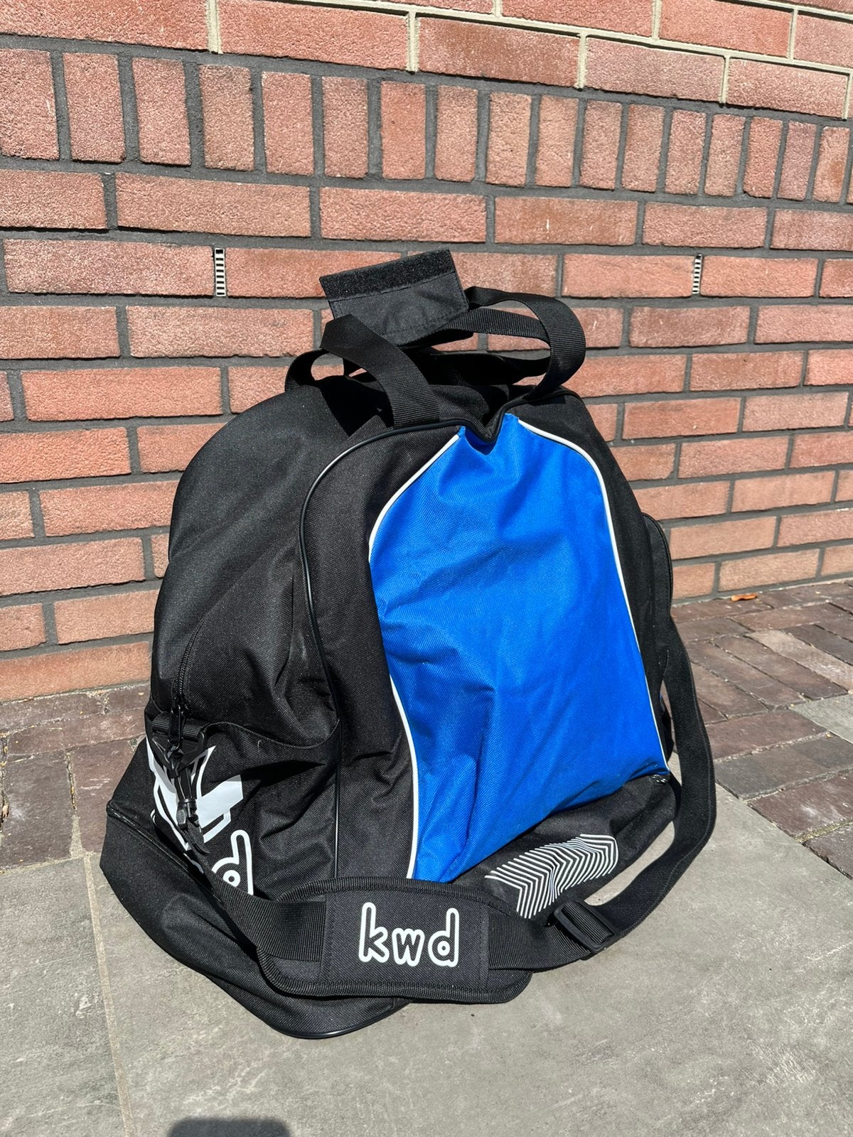 Nieuwe kwd voetbaltas 3x, Sieraden, Tassen en Uiterlijk, Tassen | Sporttassen, Ophalen, Nieuw