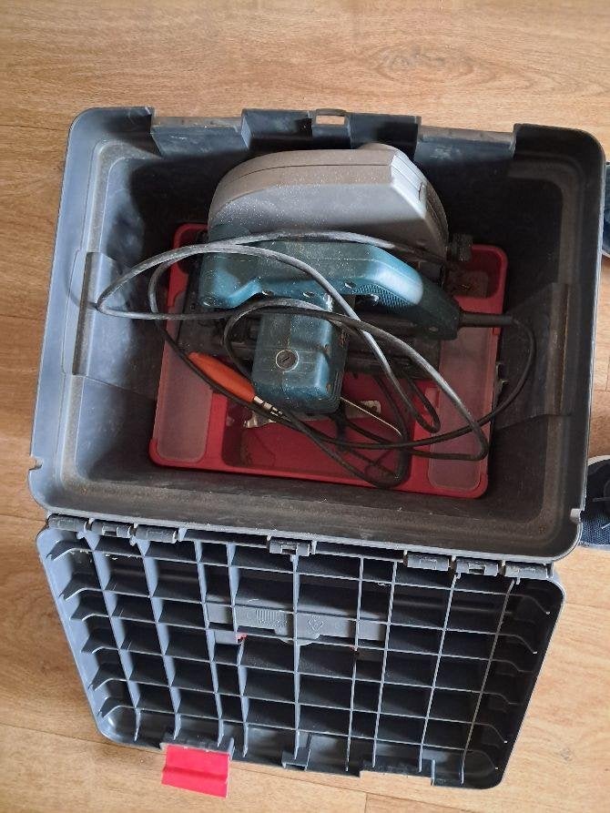 cirkelzaag black en decker, Ophalen, Gebruikt, Cirkelzaag, 30 tot 70 mm