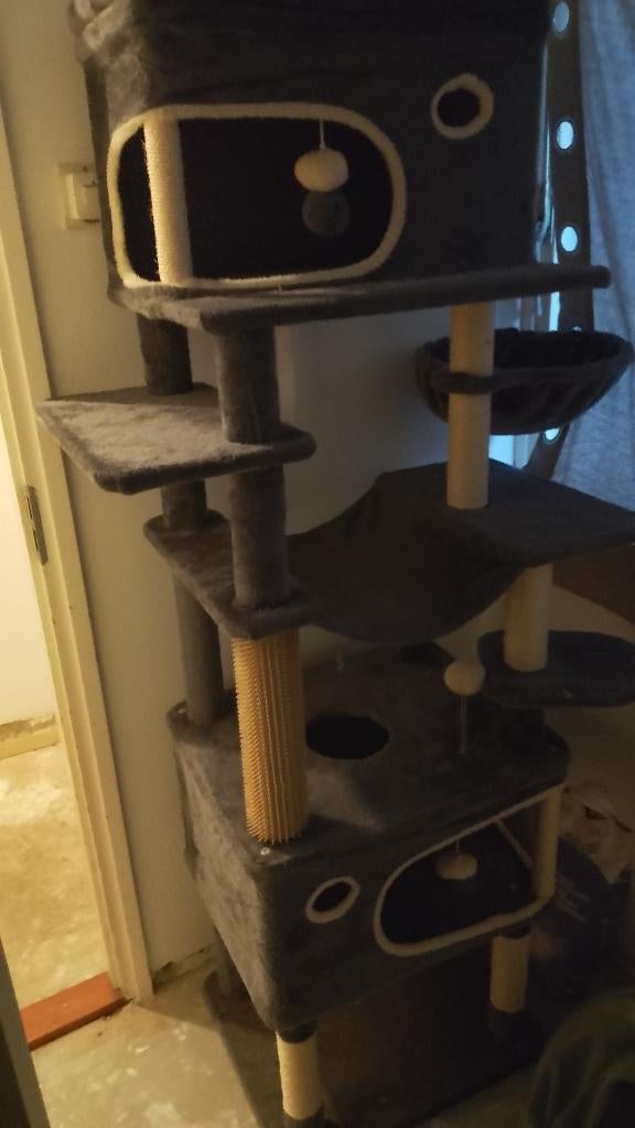 Nieuwe krabpaal te koop 1.70 meter hoog, Dieren en Toebehoren, Ophalen of Verzenden, Nieuw, Krabpaal