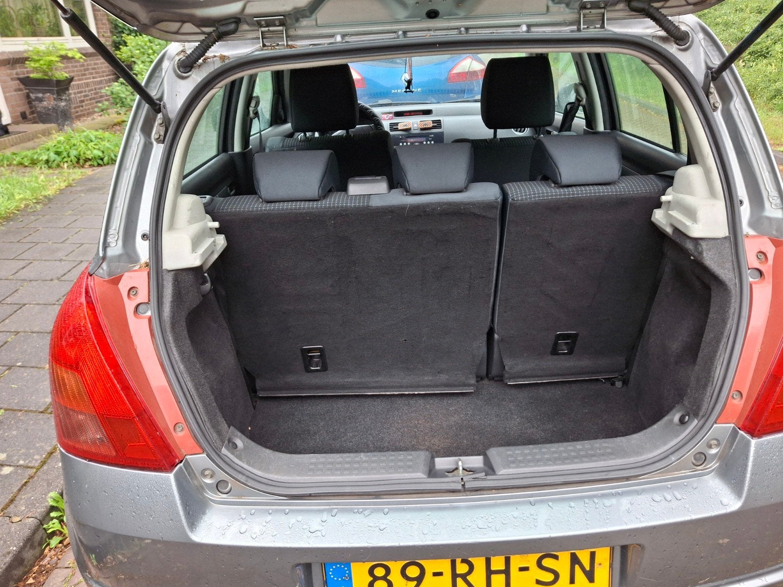 Suzuki Swift 1.3 5D 2005 Grijs, Auto's, Suzuki, Voorwielaandrijving, 40 €/maand, 965 kg, 400 kg