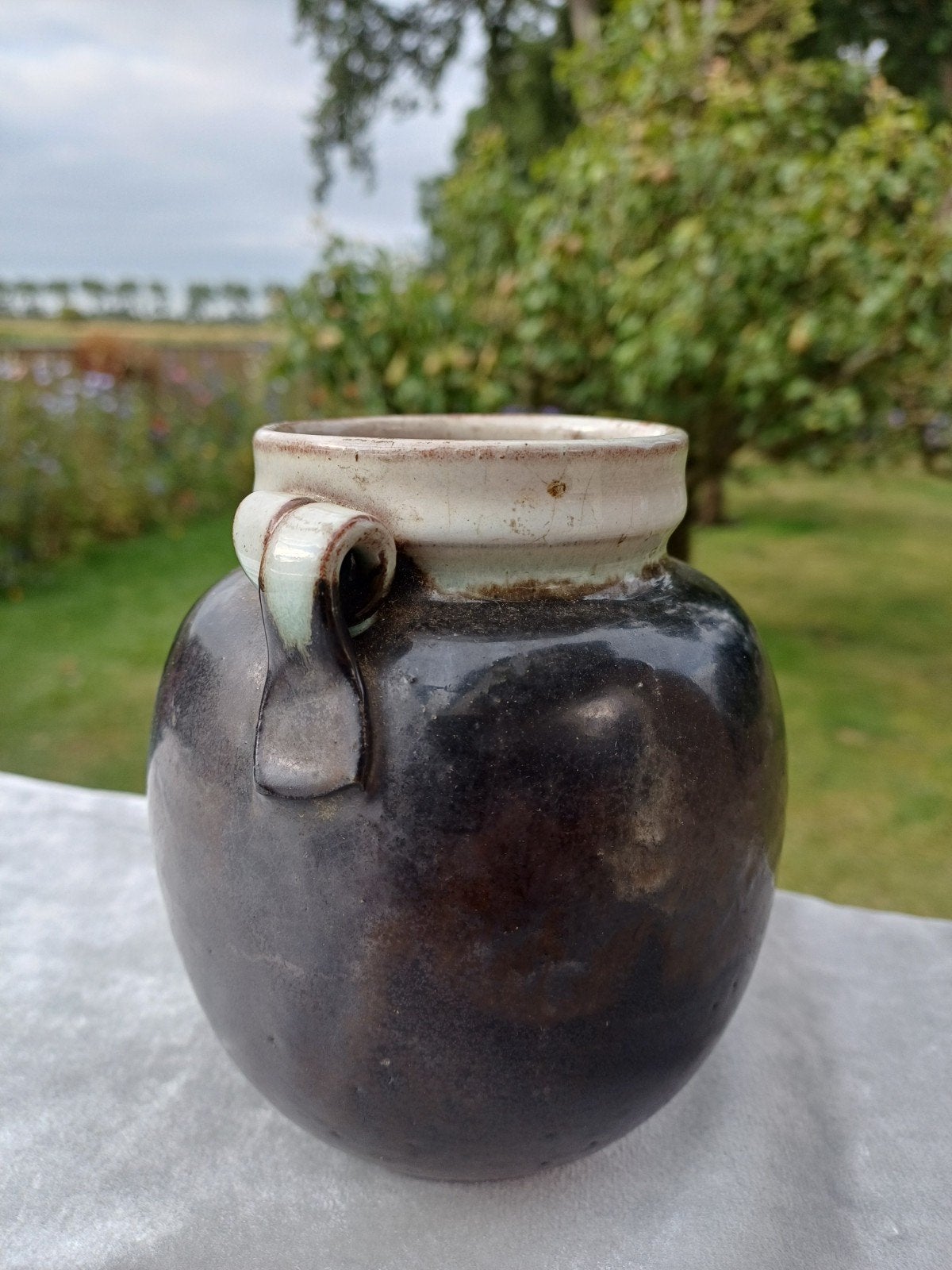 Mooie Mobach-achtige Vaas Vaasje hoogte 12 cm. voor € 10, Antiek en Kunst, Antiek | Vazen, Ophalen