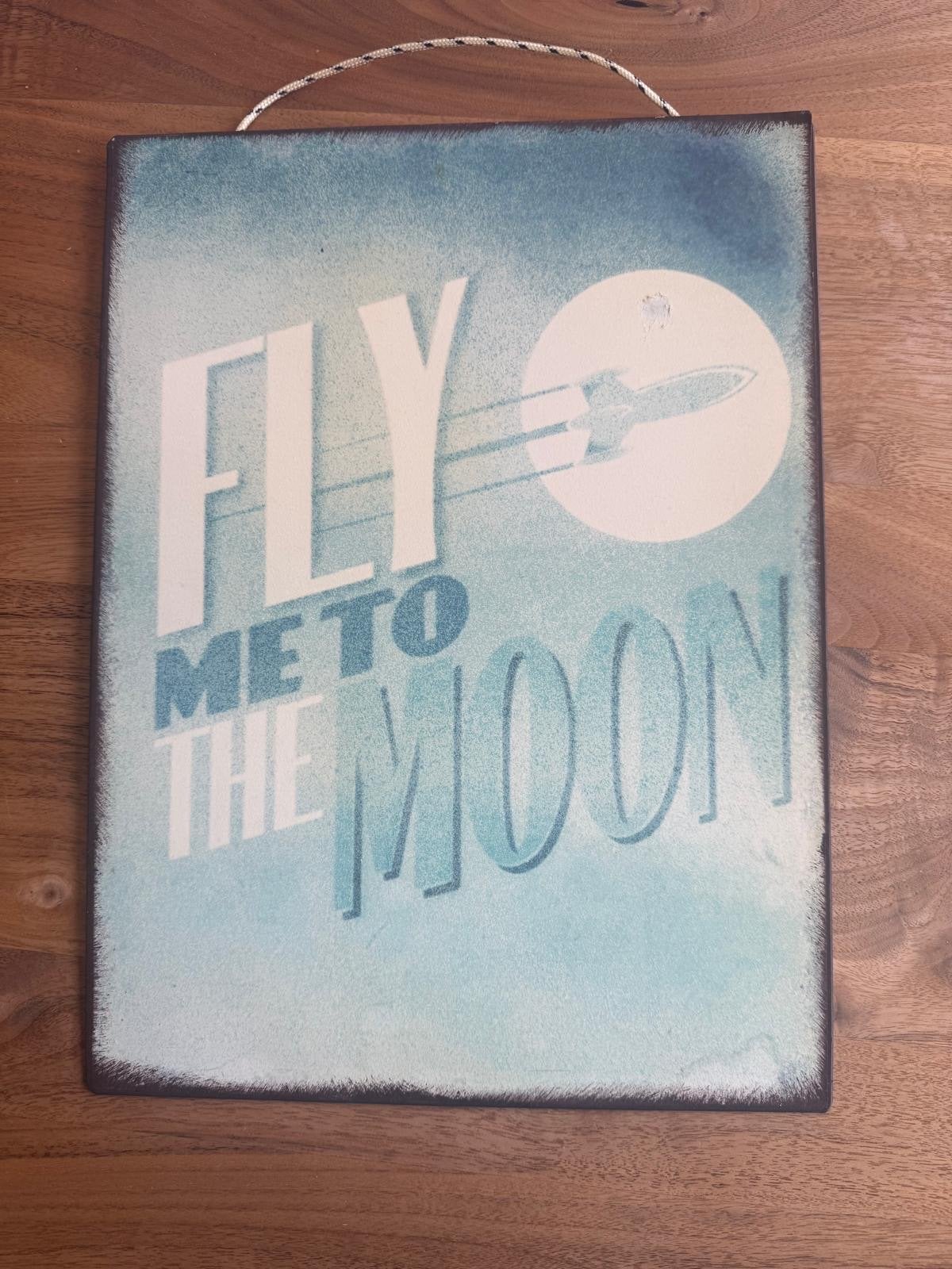 Metalen bord 'Fly me to the moon' emaille look 35x26 cm, Vintage, Gebruikt, Blauw, Ophalen of Verzenden
