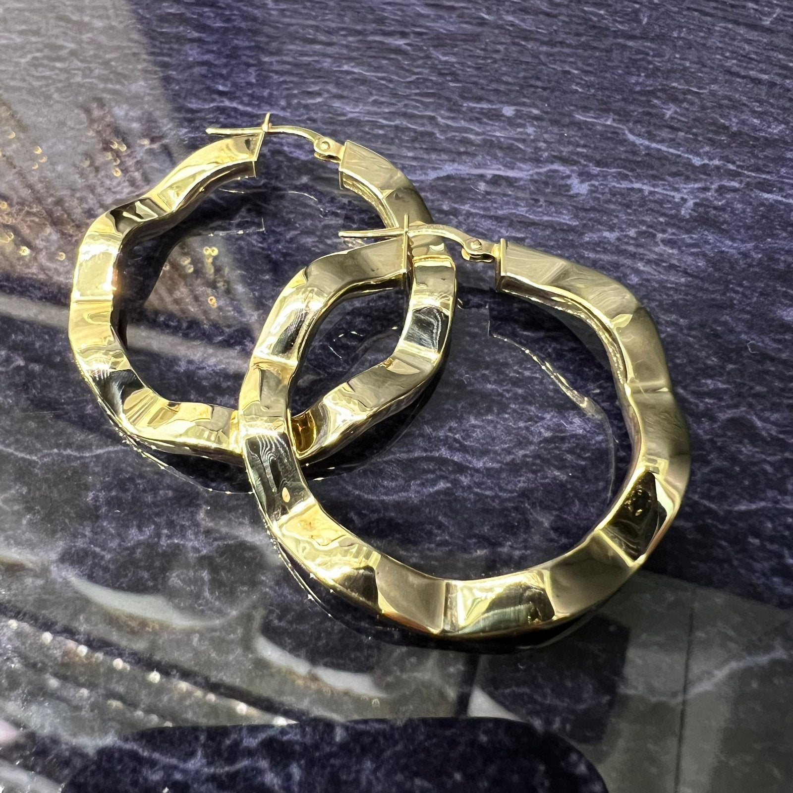 14k gouden oorbellen, Ophalen of Verzenden, Zo goed als nieuw, Knopjes of Stekers, Goud