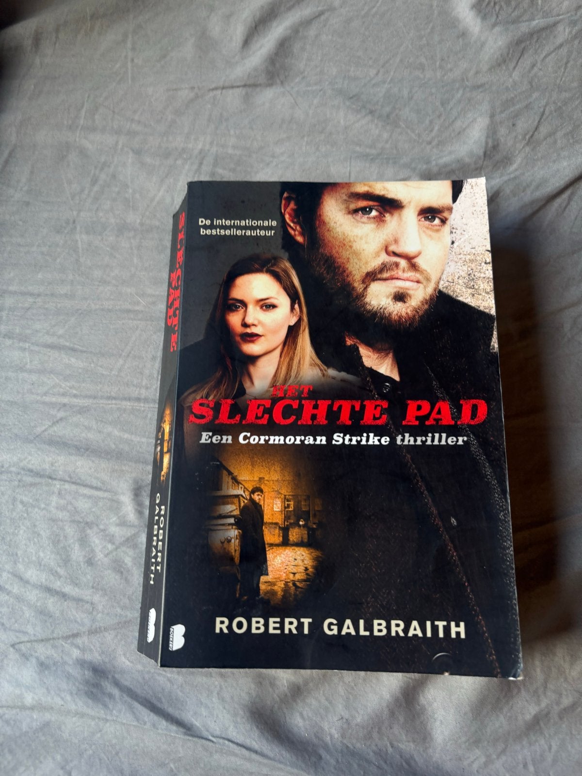 Het Slechte Pad - Een Cormoran Strike thriller, Ophalen of Verzenden, Gelezen, Nederland