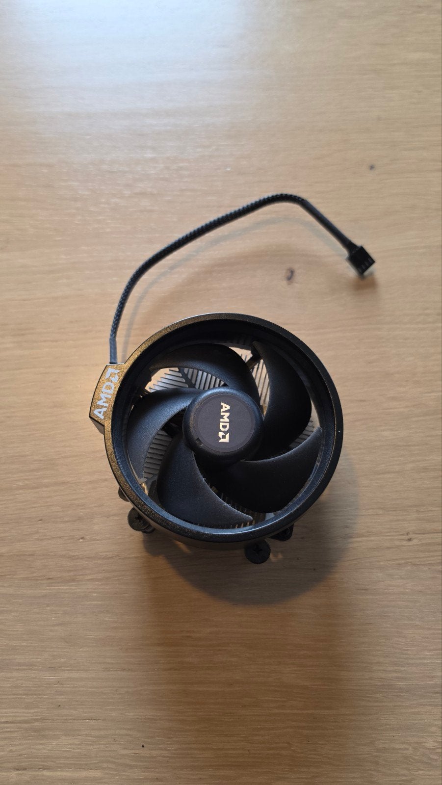 AMD cpu koeler!, Ophalen of Verzenden, Gebruikt, Luchtkoeling