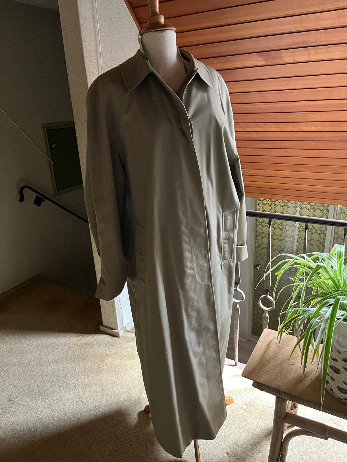 Burberry - long gabardine - oversized fit - taupe, Verzenden, Zo goed als nieuw, Maat 42/44 (L), Beige