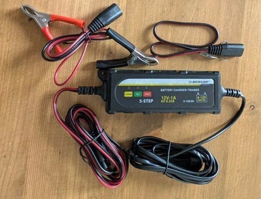 Dunlop ACCULADER-Trainer 6V/12V - 1A, 5-staps, Gebruikt, Universele onderdelen