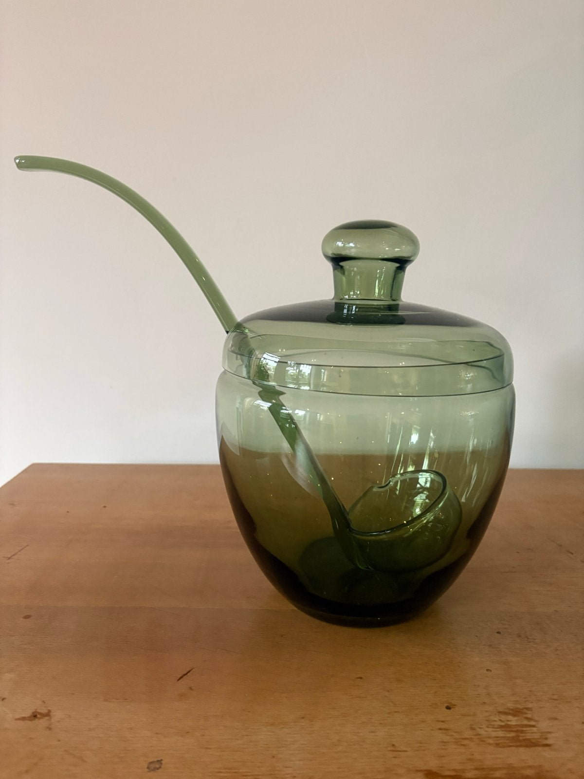 Vintage Groene Glazen Punch Bowl met Lepel, Antiek en Kunst, Antiek | Glas en Kristal, Ophalen of Verzenden
