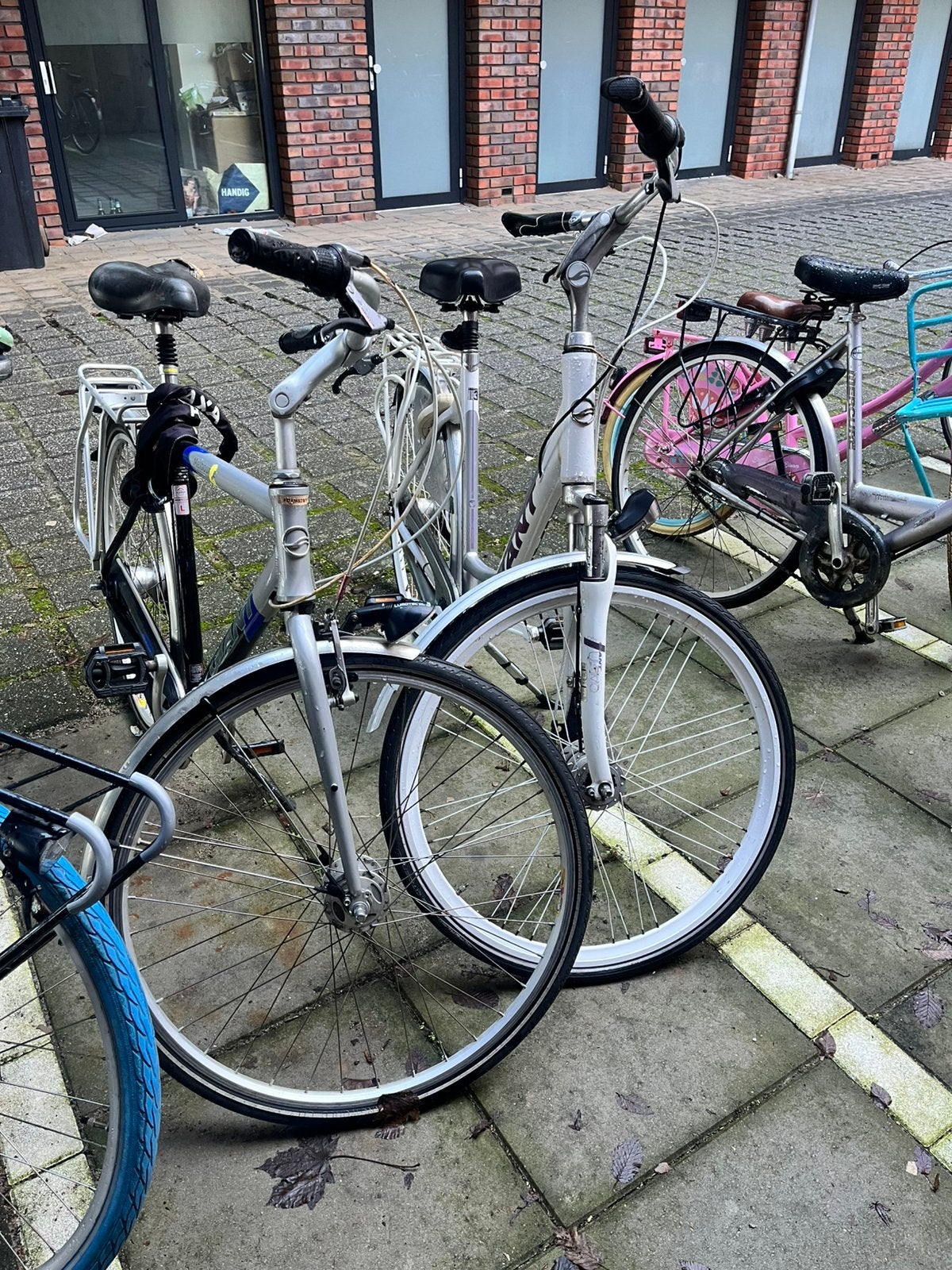 2x fietsen - herenfiets en damesfiets GIANT, Ophalen, Zo goed als nieuw, Giant