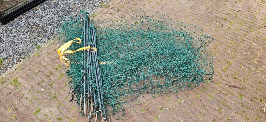 Pluimveenet, afscheiding 25 meter, Ophalen, Drinken en Voederen