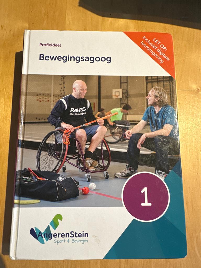 Boeken Bewegingsagoog 1 & 2 - Angerenstein Sport & Bewegen, Boeken, Ophalen, Gelezen, Overige niveaus, Overige vakken