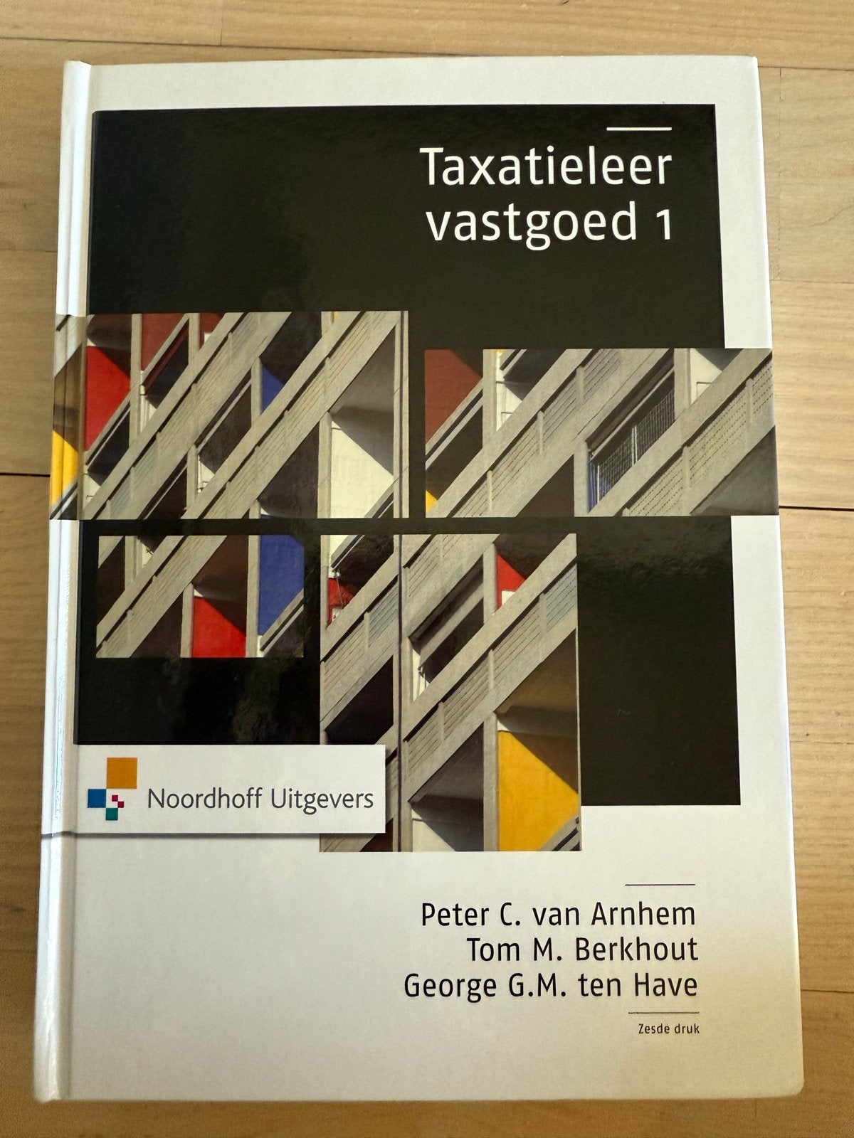 Taxatieleer Vastgoed 1 - Peter C. van Arnhem (Zesde druk), Ophalen of Verzenden, Gamma, Zo goed als nieuw, HBO