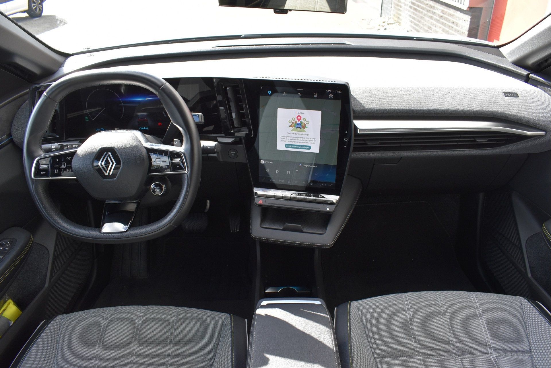 Renault Mégane E-Tech EV60 Optimum Charge Techno SOH 94.2%,, Leder en Stof, Origineel Nederlands, Zilver of Grijs, Te koop