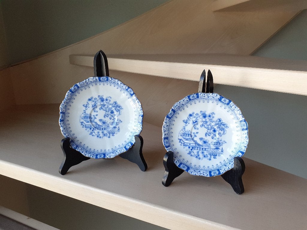 Set van 2 Seltmann Weiden Bavaria schotels incl. standaards, Ophalen of Verzenden, Zo goed als nieuw, Porselein, Kop en/of schotel