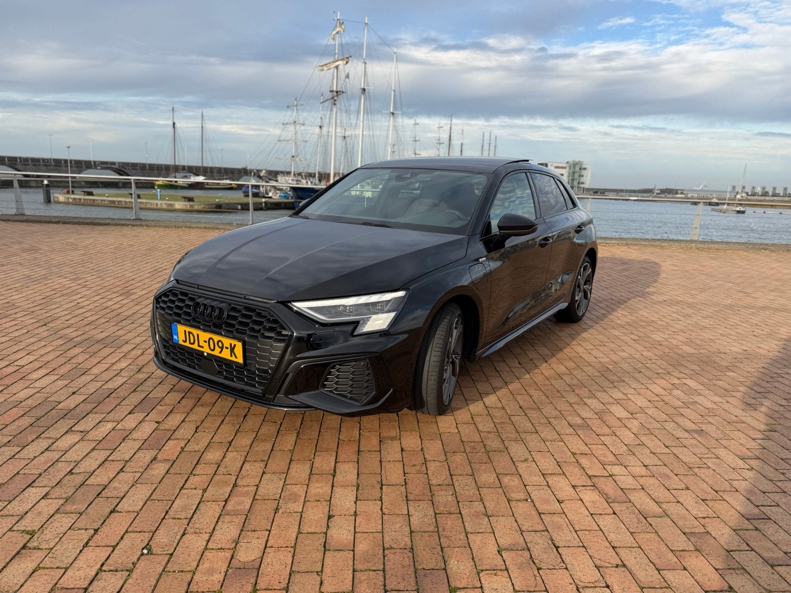 Audi A3 40TFSI E 2x S LINE 2022 PANO | MATRIX | B&O | CAMERA, Auto's, Audi, Lichtsensor, 77 km/l, Zwart, 4 cilinders