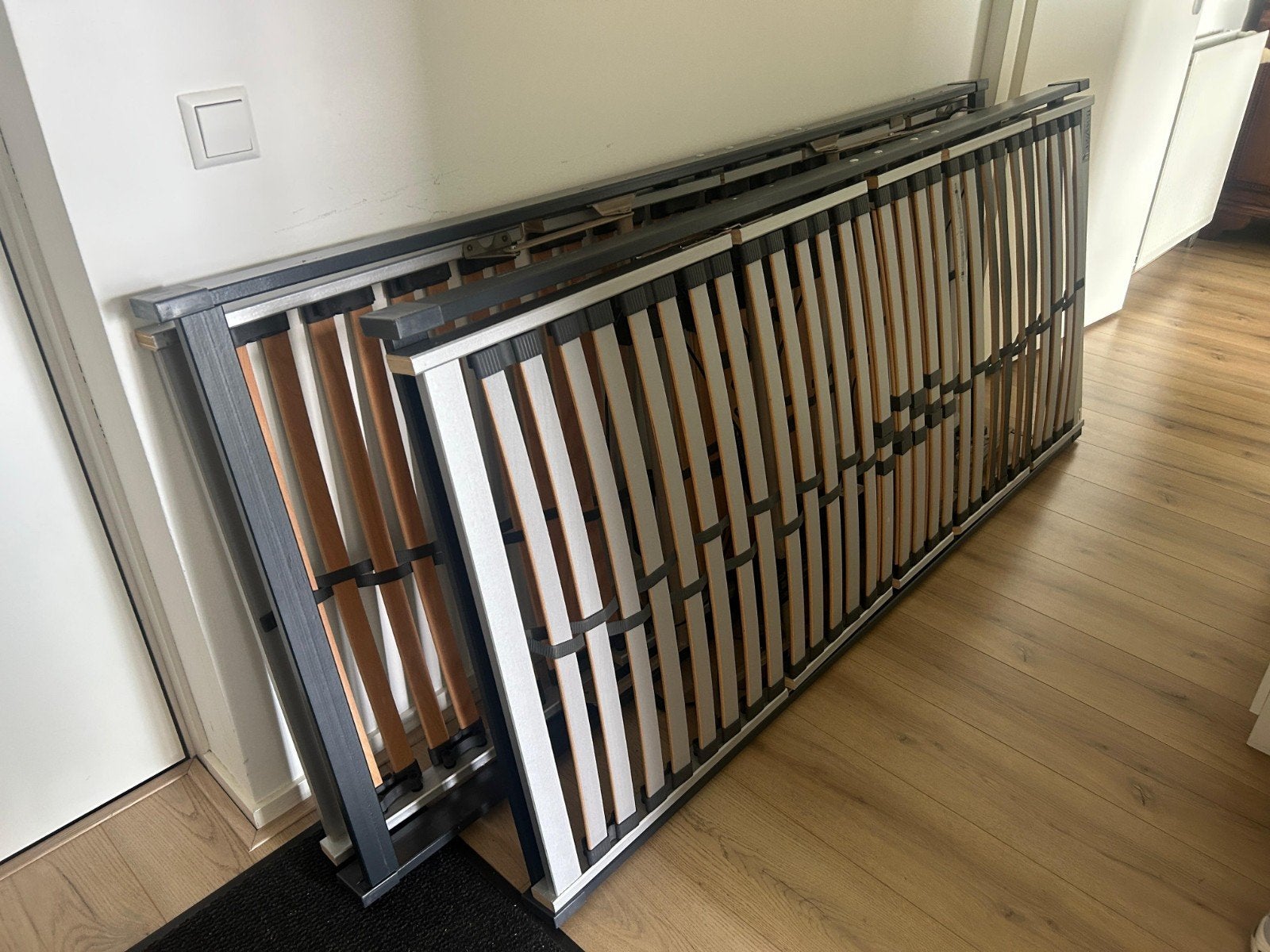 BossFlex DXM Elektrisch Verstelbare Lattenbodems, Ophalen, Verstelbaar, 90 cm, Eenpersoons