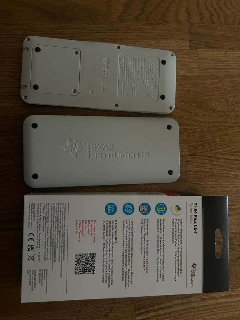 Texas Instruments TI-84 Plus CE-T, Ophalen of Verzenden, Grafische rekenmachine, Gebruikt