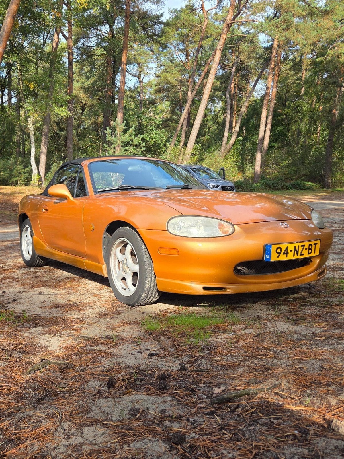 Mazda MX-5 1.6 I 1998 Bruin, Achterwielaandrijving, 40 €/maand, 4 cilinders, 990 kg