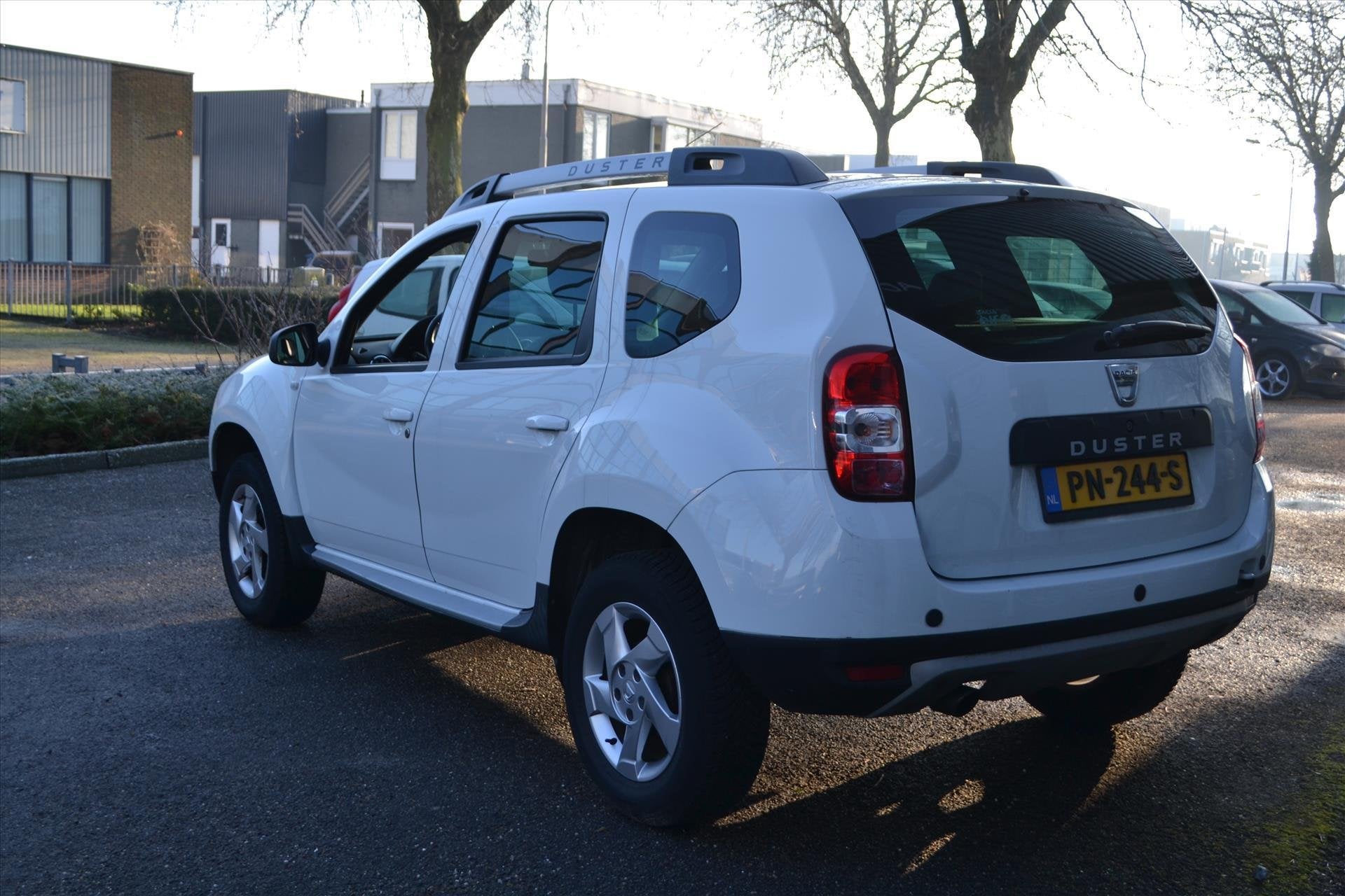 Dacia Duster TCe 125pk 4x2 Prestige MEENEEMPRIJS!, Voorwielaandrijving, Euro 5, Gebruikt, 4 cilinders