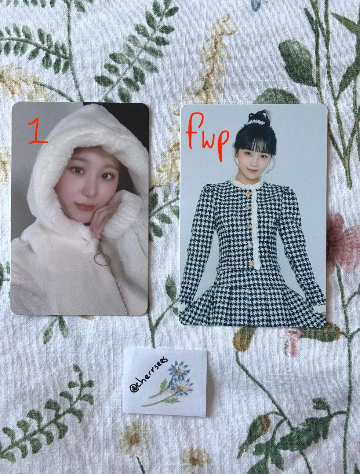 iz*one izone chaewon chaeyeon photocard pc kpop, Ophalen of Verzenden, Zo goed als nieuw, Foto of Kaart