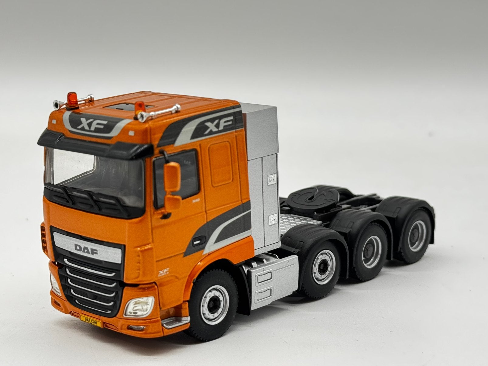WSI DAF XF space cab 8x4 DEMO